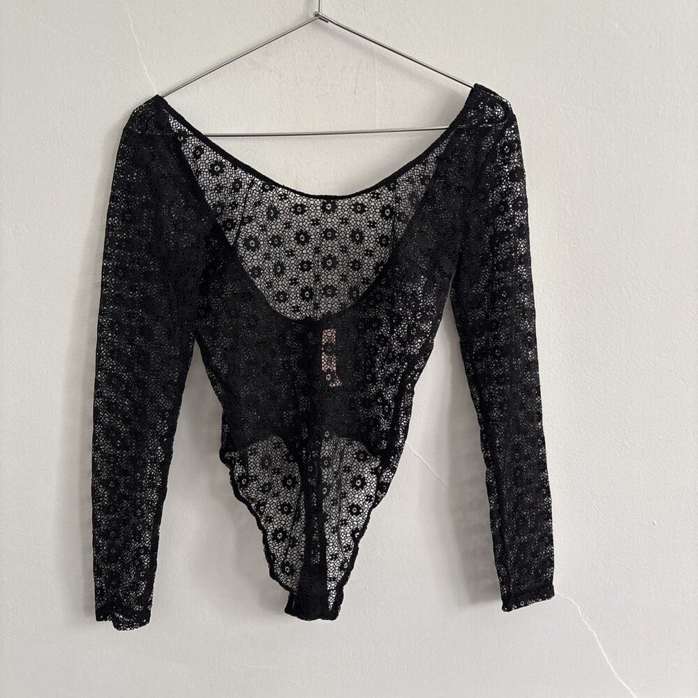 NWT Victorias Secret Bodysuit Size XS/Small‎ Black Floral Print Thong NEW